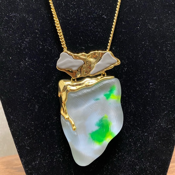 Molten Gold Lucite Alexis Bittar Set - Fluorescent Sky - Picture 6 of 10